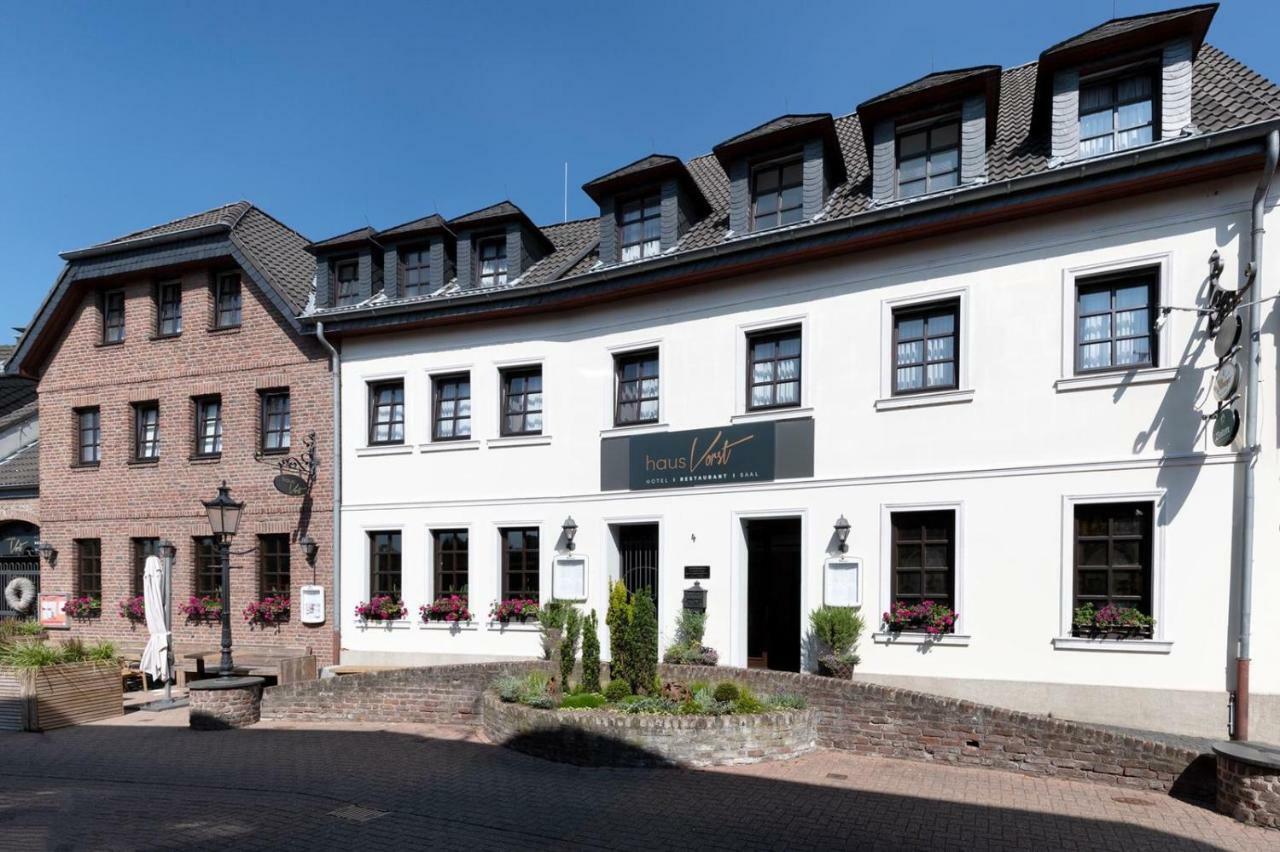 Hotel Restaurant Haus Vorst 3*
